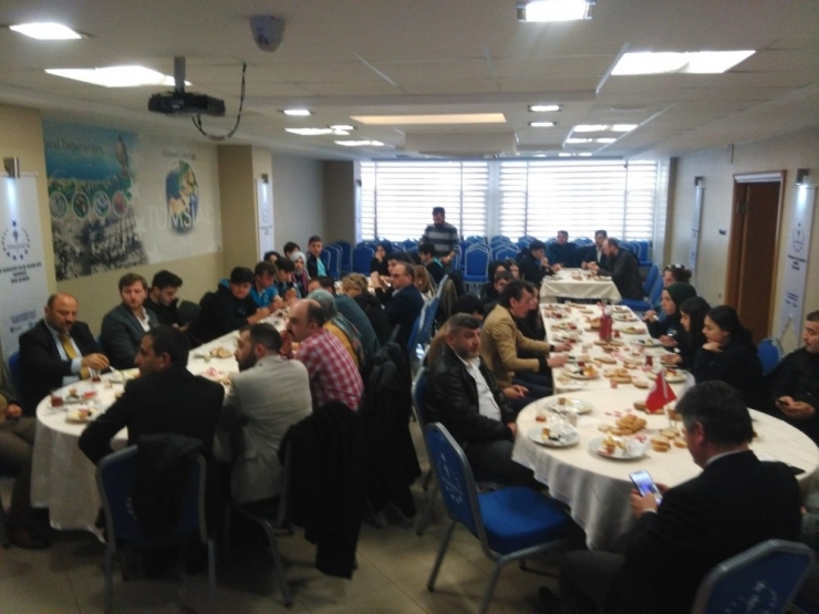 Rize’de ’’Meslek Lisesi Memleket Meselesi’’ Toplantısı