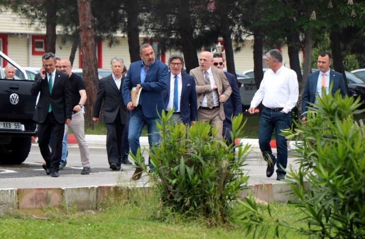 İsmail Uyanık: “Düşmanın Attığı Taş Değil, Dostun Attığı Gül Yaralarmış Adamı”