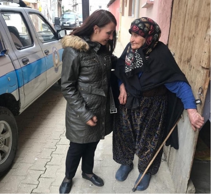 Başkan Tekin’den Yaşlılara İftar Ve Sahur Yemeği