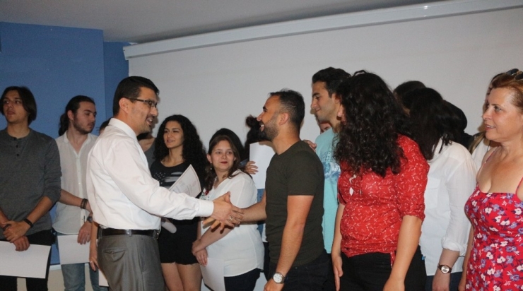 Marmaris’te 350 Üniversite Öğrencisine ‘Hijyen Eğitimi’ Kursu Verildi