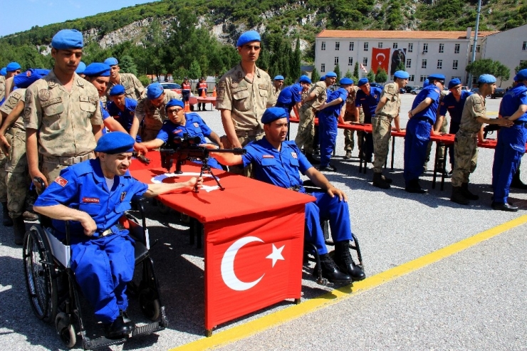 Vatan-bayrak Sevgisi Engel Tanımadı