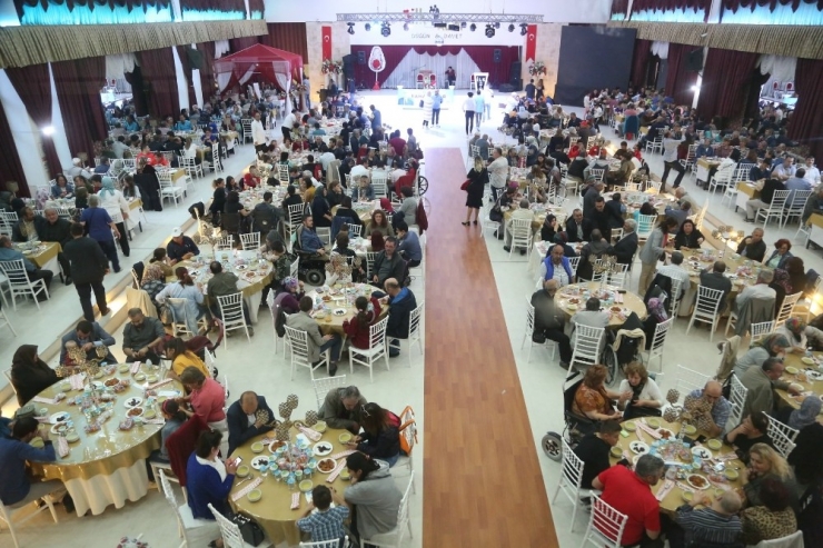 Engelli Dernekleri Odunpazarı İftarında Buluştu