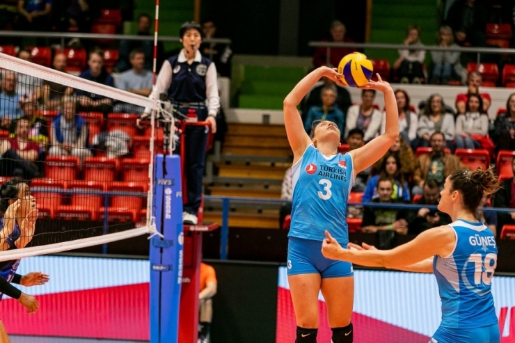 Filenin Sultanları, Tayland’ı 3-1 Mağlup Etti