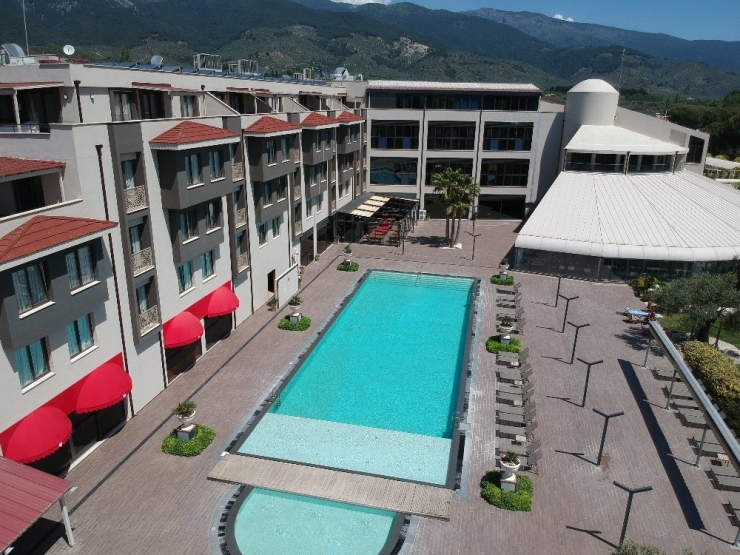 Ara Tatil Müjdesi Öğrencileri Olduğu Kadar Turizmcileri De Sevindirdi