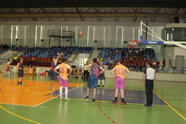 Muğla Liseler Arası Basketbol Turnuvası Finali Marmaris’te Yapıldı