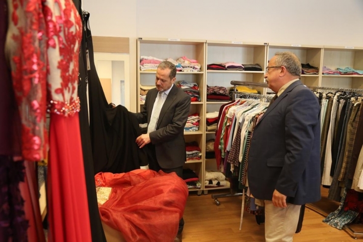 Odü Giyim Dünyası’ndan Öğrencilere Ücretsiz Hizmet