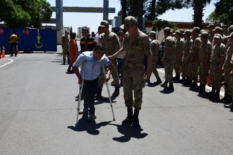 Engellilerin Bir Günlük Askerlik Sevinci