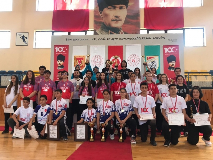 19 Mayıs Atıcılık Turnuvası Ödülleri Sahiplerini Buldu