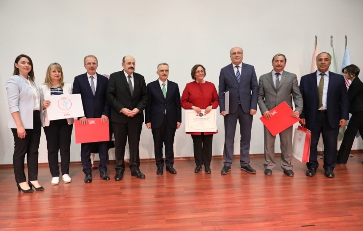 Şeyh Edebali Üniversitesi’ne 5 Dalda Engelsiz Üniversite Ödülü