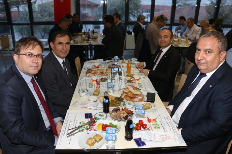 Eti Maden Kırka Bor İşletmesinde İftar Programı