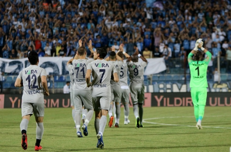 Spor Toto 1. Lig: Adana Demirspor: 0 - Hatayspor: 0 (İlk Yarı Sonucu)