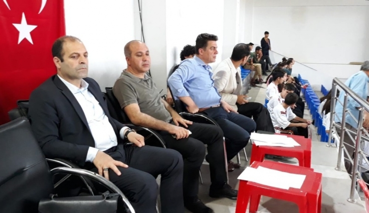 Viranşehir’de Okul Sporları Ödül Töreni Düzenlendi