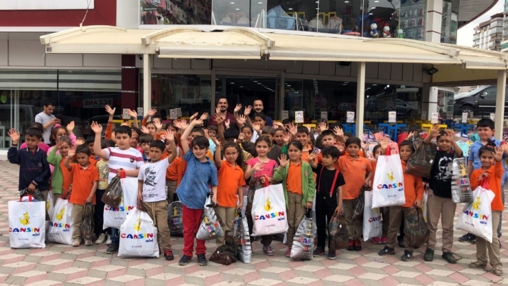 Muhtar Değil İnsan Hakları Aktivisti