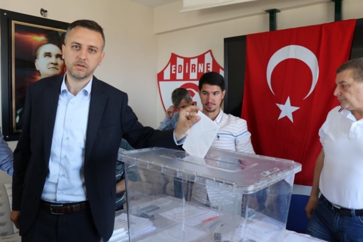 Edirnespor Genel Kurulu Tamamlandı
