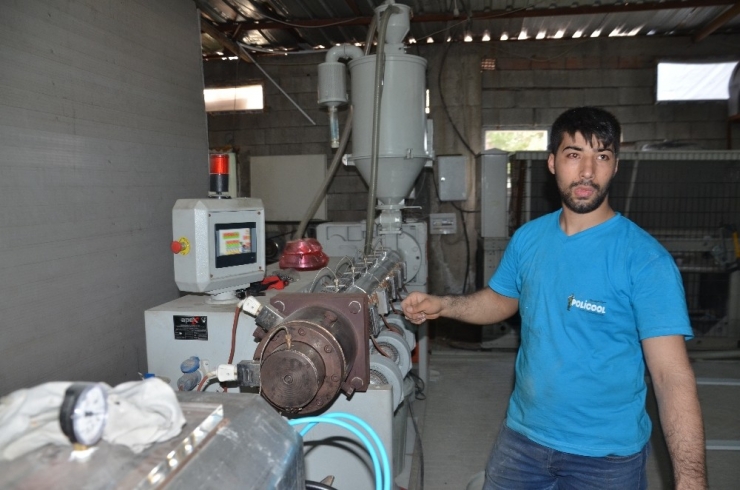 Devlet Desteği İle Açtığı Fabrikada 100 Kişiye İstihdam Sağladı