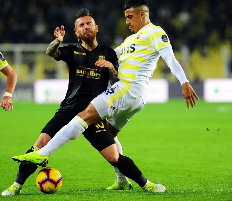 Evkur Yeni Malatyaspor’da Adem Büyük İle Yollar Ayrıldı