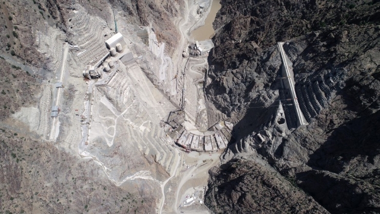 Yusufeli Barajı’nda Birinci Dalya Tamam