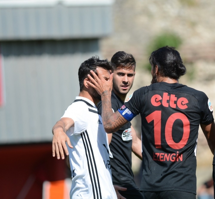 Manisa Bbsk: "Karagümrük Taraftarı Maçtan Önce Sosyal Medyadan Futbolcularımızı Tehdit Etmiştir"