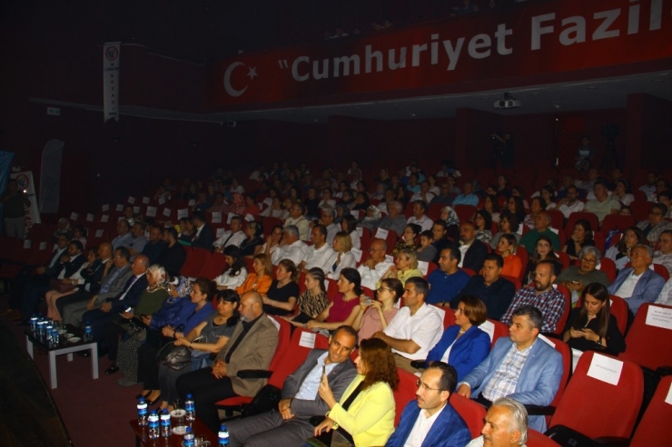 “Aşk Olsun” Sema Gösterisi Eczacılardan Tam Not Aldı