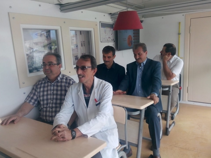 Deprem Similasyon Tırı Emet’te