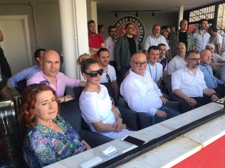 Manisa Bbsk: "Karagümrük Taraftarı Maçtan Önce Sosyal Medyadan Futbolcularımızı Tehdit Etmiştir"