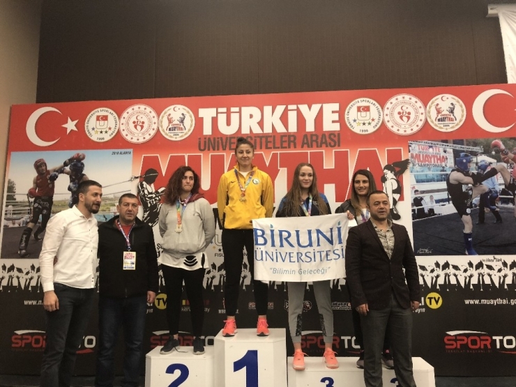 Milli Sporcu Taçyıldız Avrupa Ve Dünya Şampiyonasında