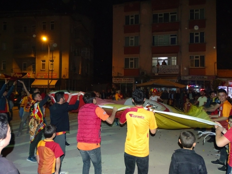 Hisarcık’ta Şampiyonluk Coşkusu