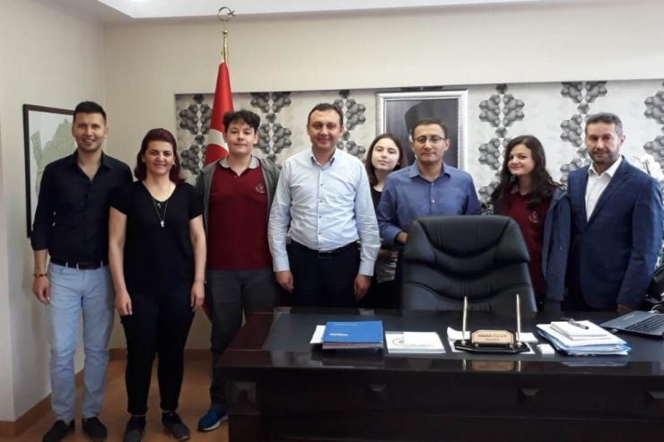 Avrupa Gezisini Tamamlayan Öğrenciler Yurda Döndü