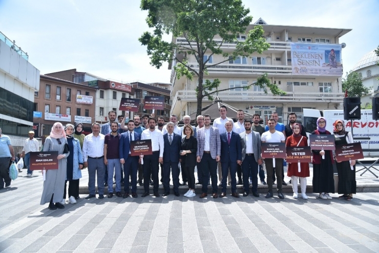 Ak Parti Bursa İnsan Hakları Birim Başkanı Kurem: "27 Mayıs’ta Darbeciler Demokrasiyi Tahakküm Altına Alınmıştır"