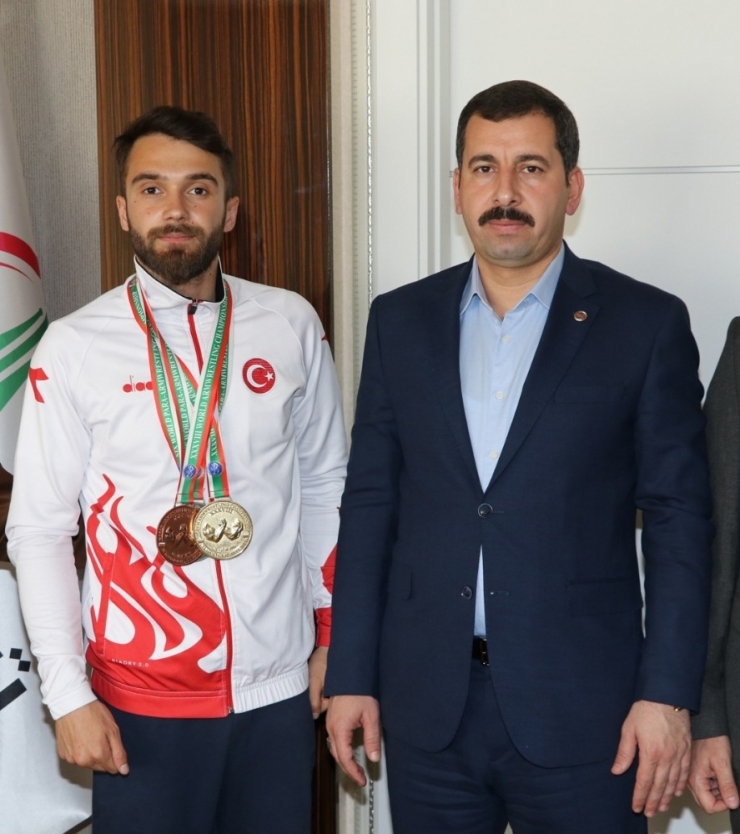 Avrupa Şampiyonundan Baydilli’ye Ziyaret