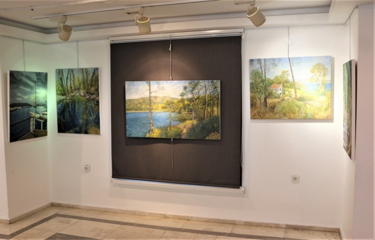 “İlkbahar Esintisi” Karma Sergisi Marmaris’te Açıldı