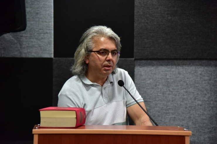 "Osmanlı Devleti’nin Kuruluşunu Bilecik Üzerinden Okumak" Konulu Konferans