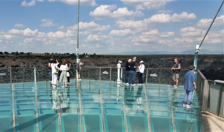 Dünyanın En Büyük İkinci Kanyonu Keşfedilmeyi Bekliyor