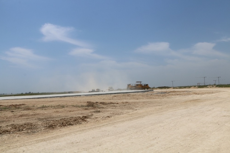 Çukurova Bölgesel Havalimanından Uçakların Havalanması 3 Yılı Bulacak