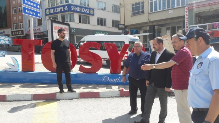 Tosya Belediyesi, Yaya Geçitlerinde Düzenleme Yaptı