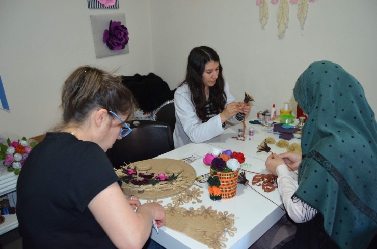 Bir Demet Çiçek İçin 1 Ay Uğraş Veriyorlar