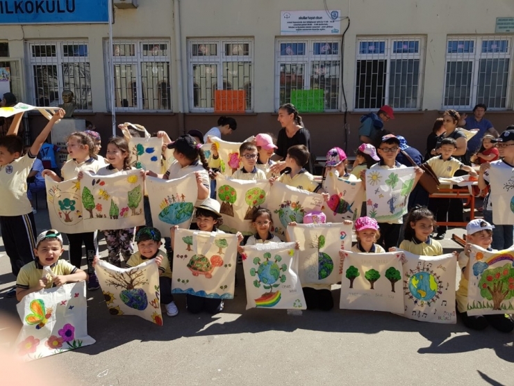 Üniversite Ve İlkokul Öğrencilerini Çevre Dostluğu Buluşturdu