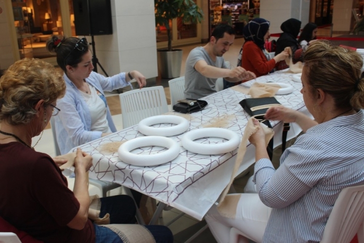 Teraryum Ve Kapı Süsü Etkinliği Düzenledi