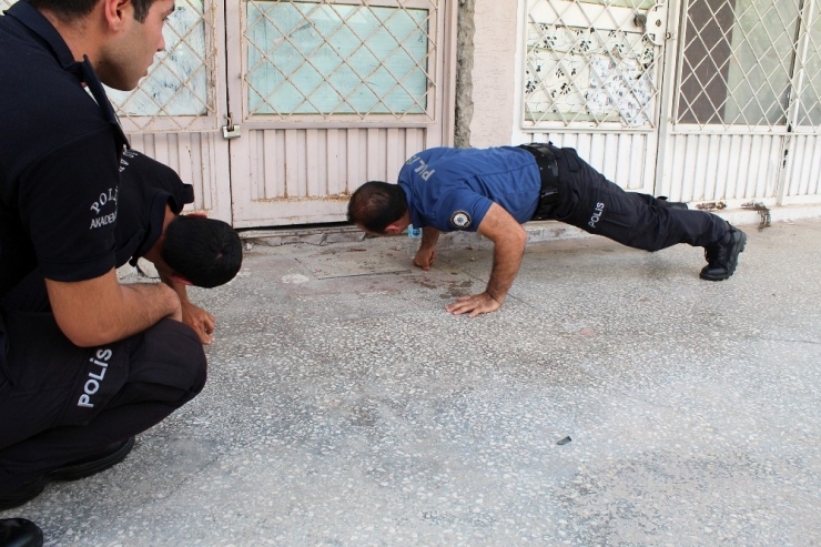 Depoda Mahsur Kalan Yavru Kedi Polisi Alarma Geçirdi