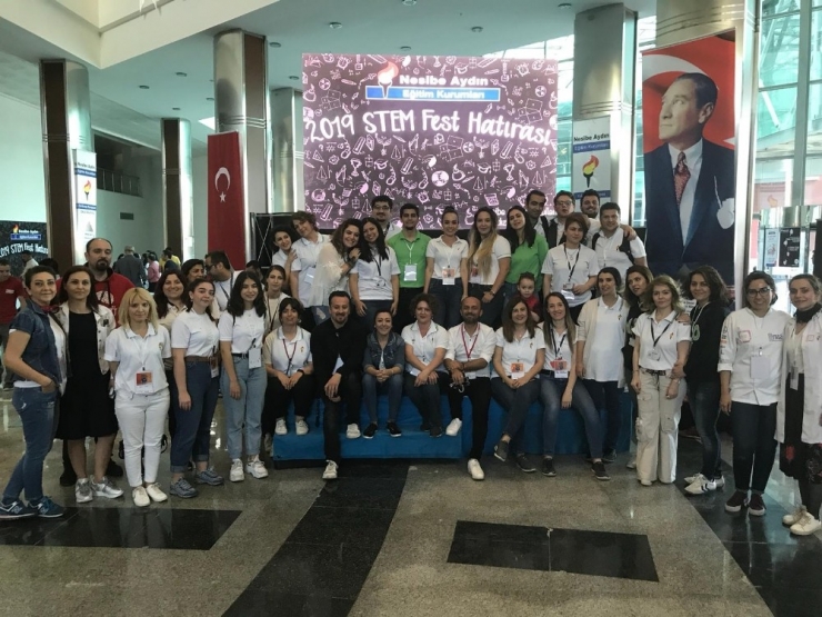 Ankaralılar Nesibe Aydın Bilim Festivali’ne Akın Etti