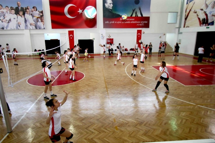 Bayraklı Belediyesi Yaz Spor Okulları Başlıyor