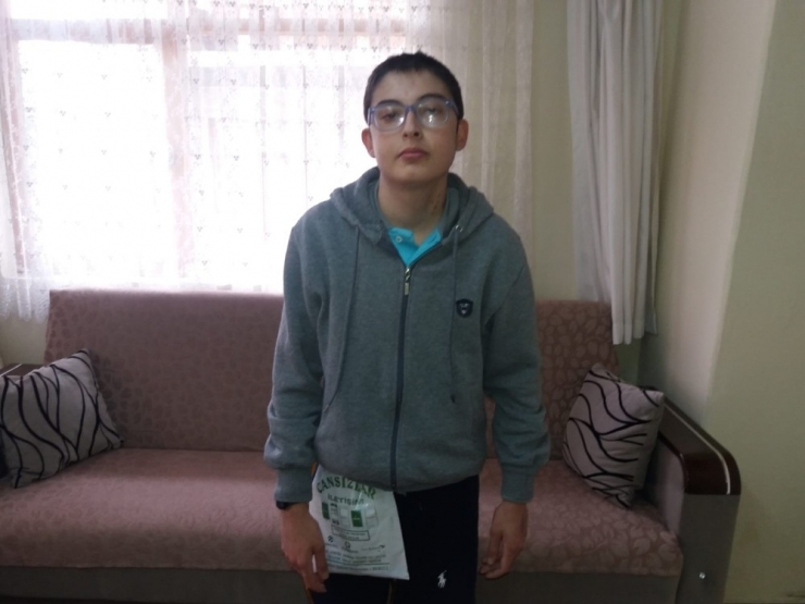 Mesut, Dünya Tıp Literatürüne Girdi