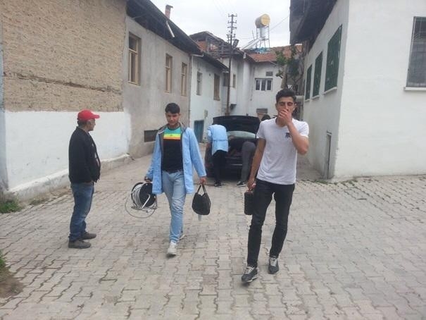 Meslek Lisesi Öğrencileri Yüreklere Dokunuyor