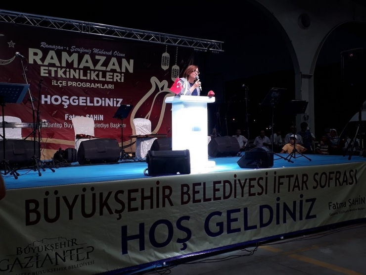 Fatma Şahin Nurdağlılarla İftarda Buluştu