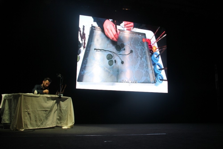 Ebru Sanatı Gösterisi