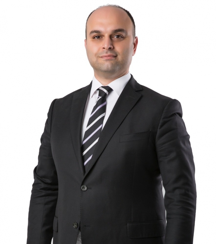 Yüksek Teknolojili Rüzgar Türbinlerine Yerli Bakım Hizmeti