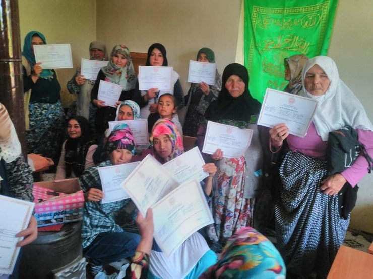 2 Ayda Kur’an-ı Kerim Okumayı Öğrendiler