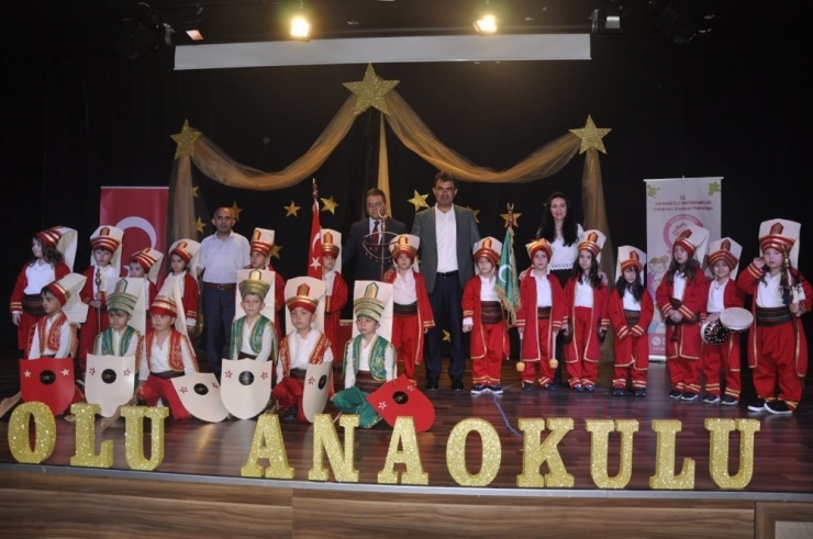 Okul Öncesi Şenliğinde Çocuklar Hünerlerini Sergiledi