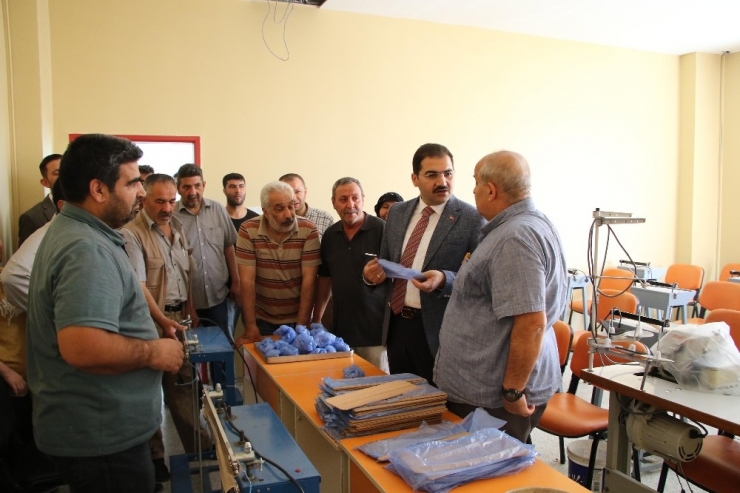 Canpolat Engellilerle Araya Geldi