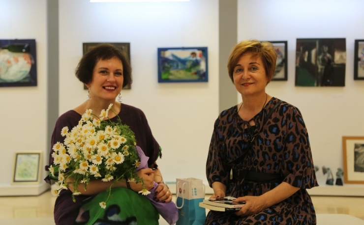 ‘İki Ve’ Sergisi Maltepe’de Açıldı